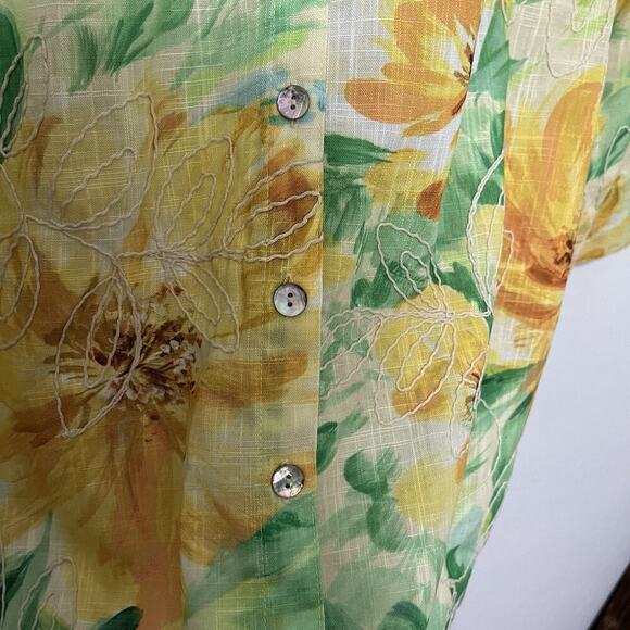 Alfred Dunner Floral Embroidered 3/4 Sleeve Button Down Top Size XL Artsy NWT - Picture 6 of 9